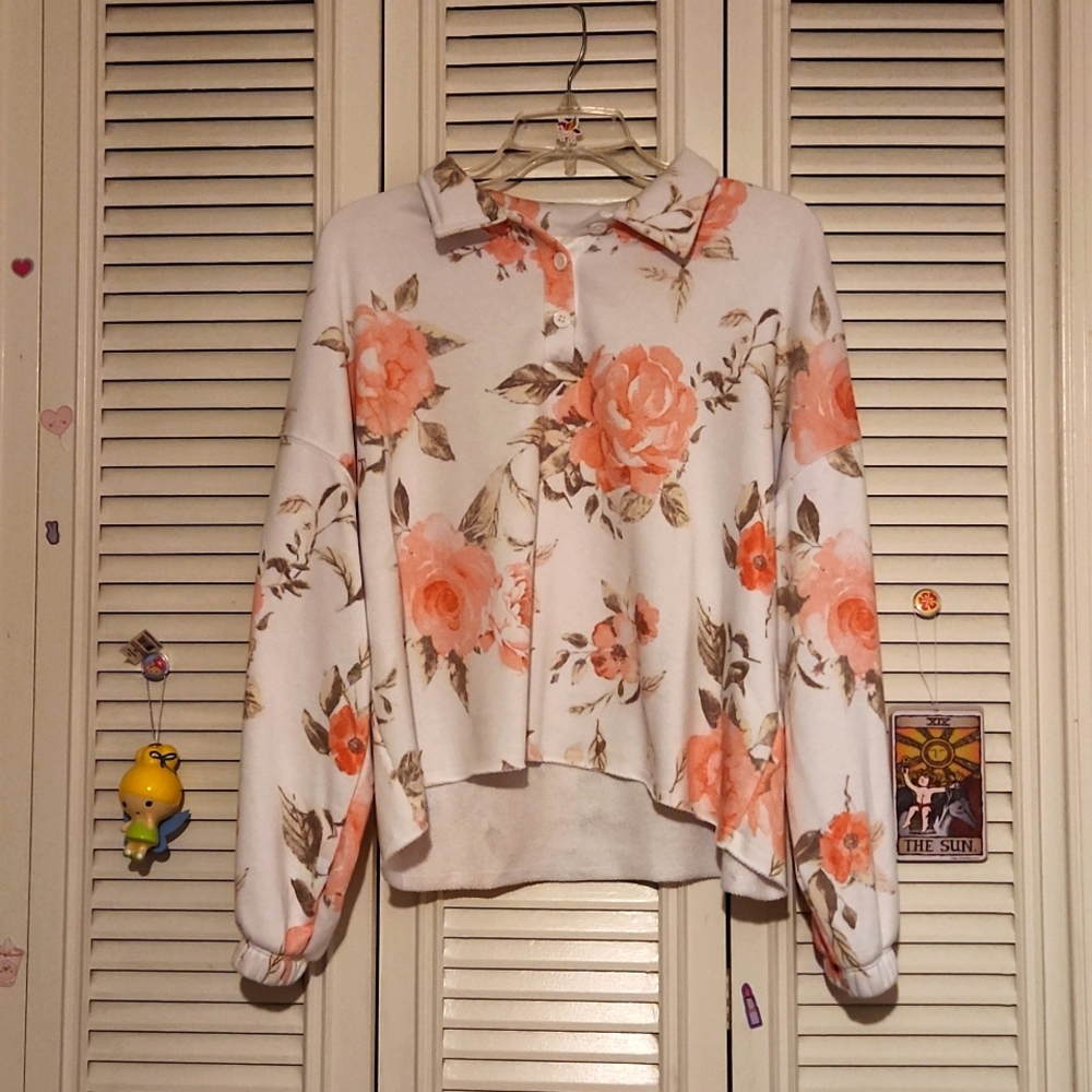 Secret Treasures 🩷 Pink Floral Top